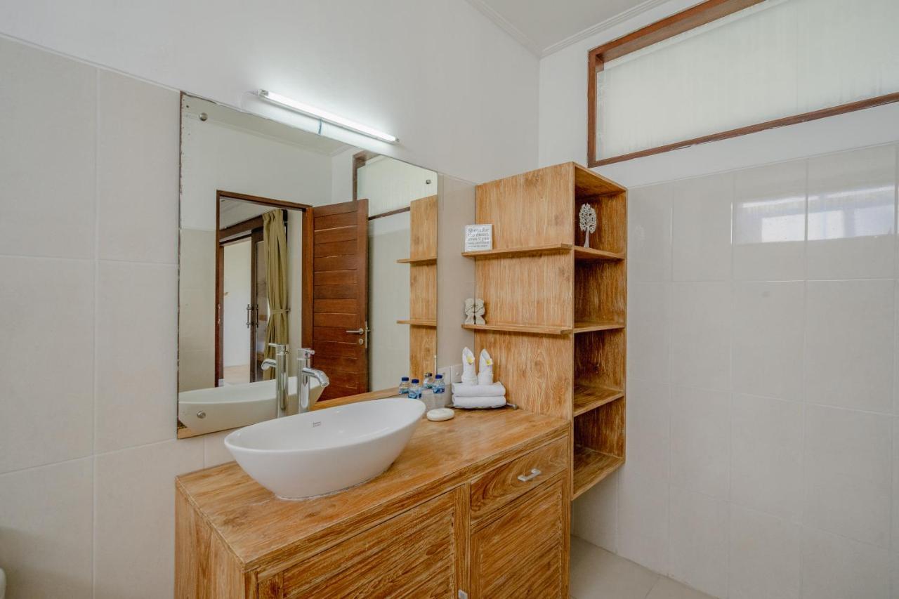 Villa Alleira Seminyak By Best Deals Asia Hospitality Exteriör bild