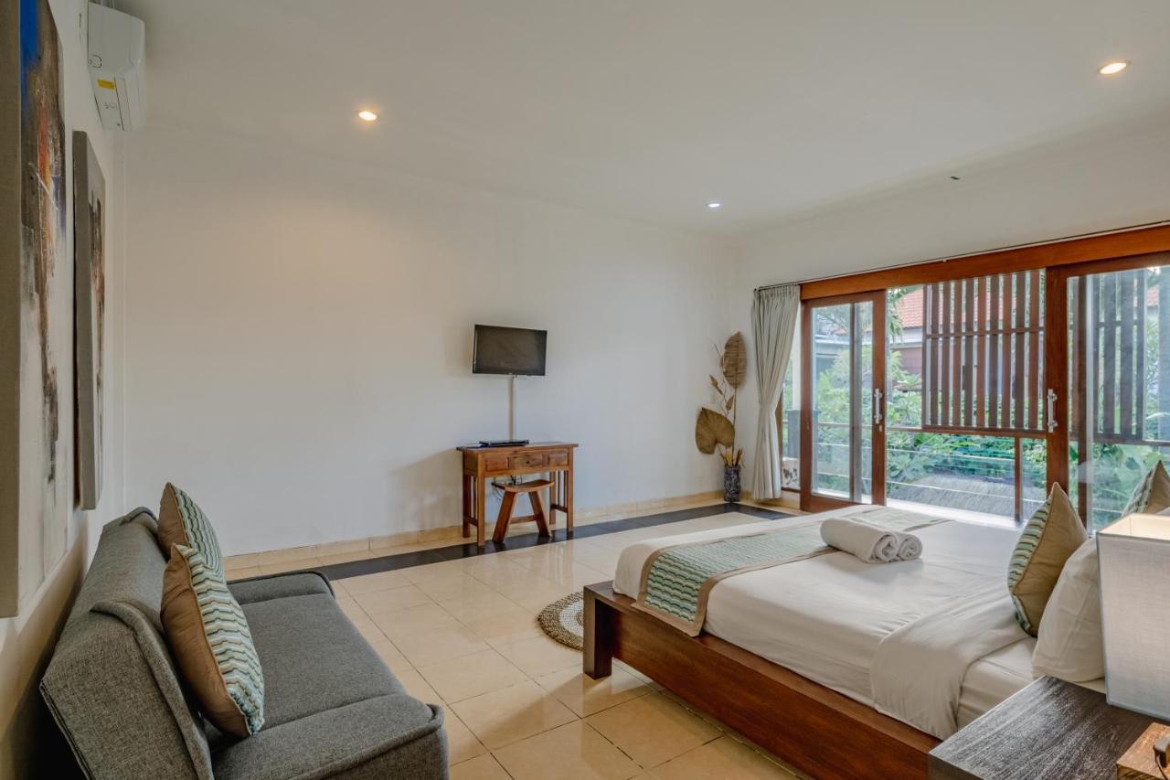 Villa Alleira Seminyak By Best Deals Asia Hospitality Exteriör bild