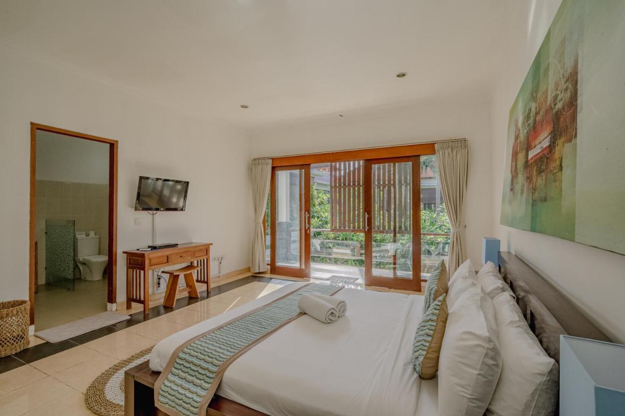 Villa Alleira Seminyak By Best Deals Asia Hospitality Exteriör bild